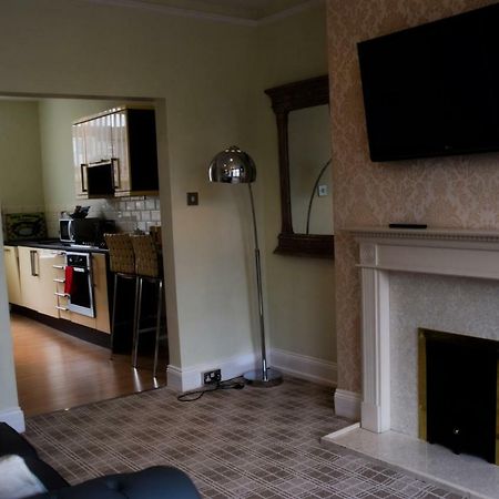ฮาร์โรเกต เอลีท ลิฟวิ่ง Apartment ภายนอก รูปภาพ