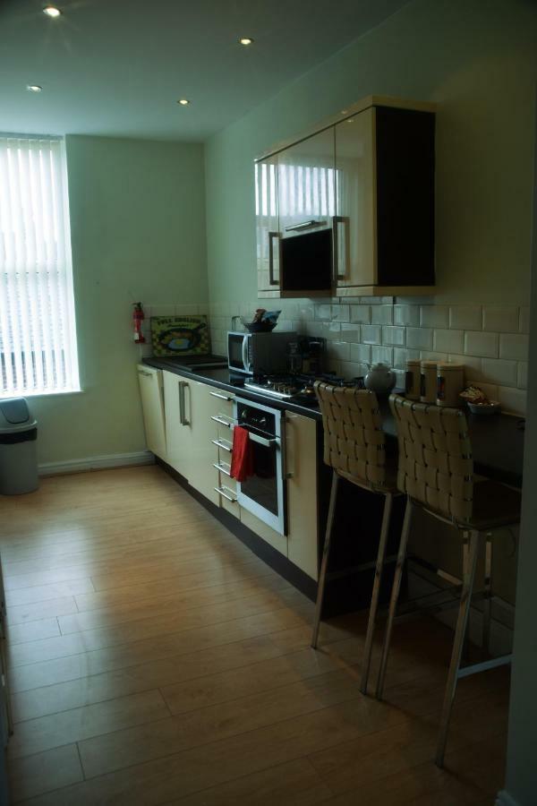 ฮาร์โรเกต เอลีท ลิฟวิ่ง Apartment ภายนอก รูปภาพ