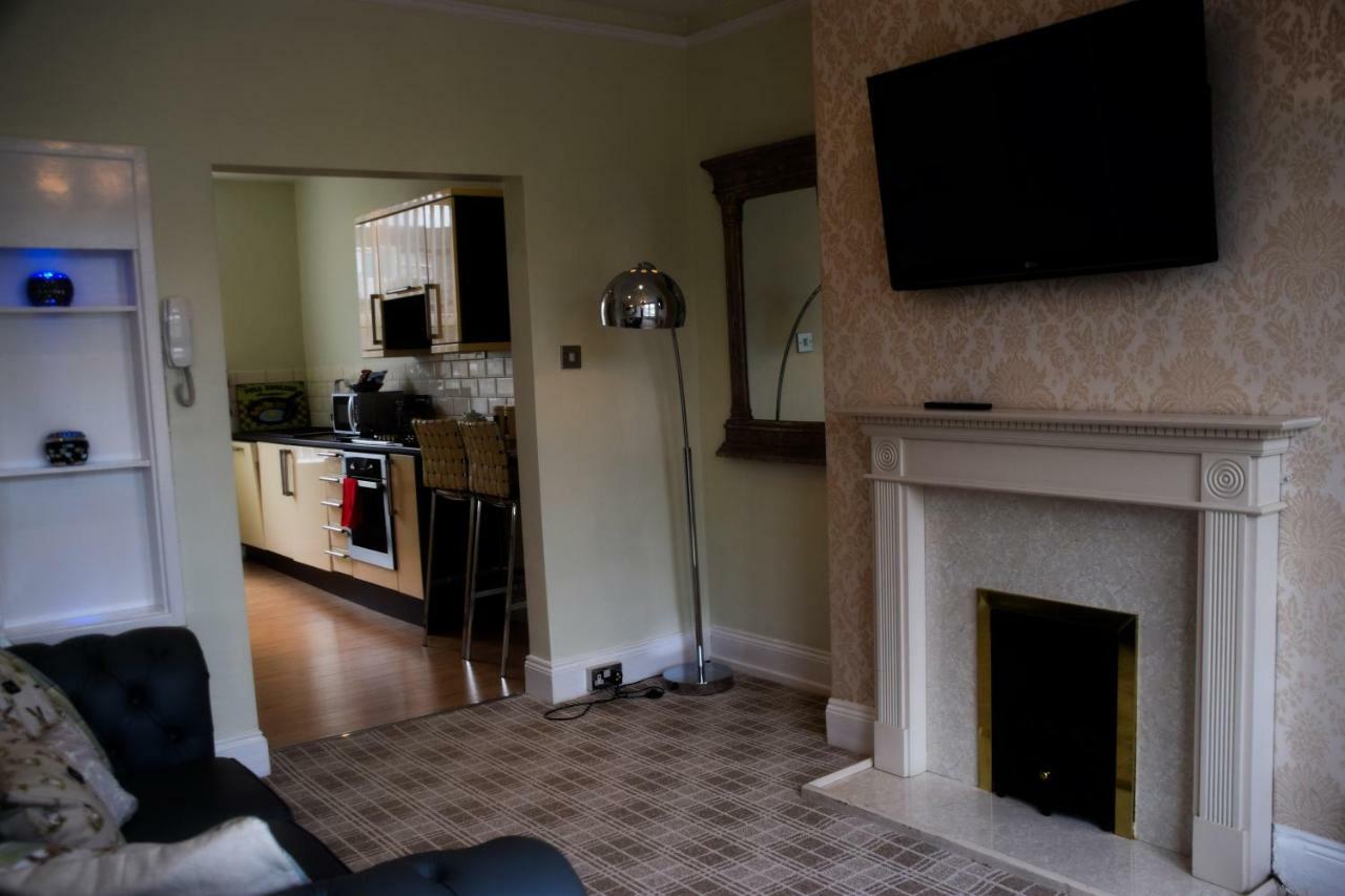 ฮาร์โรเกต เอลีท ลิฟวิ่ง Apartment ภายนอก รูปภาพ